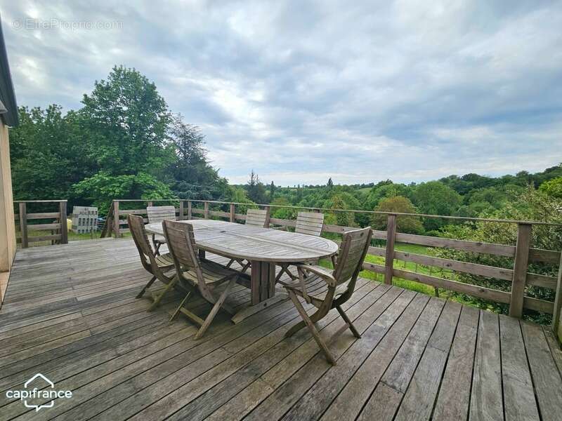 Maison à MONTOURNAIS