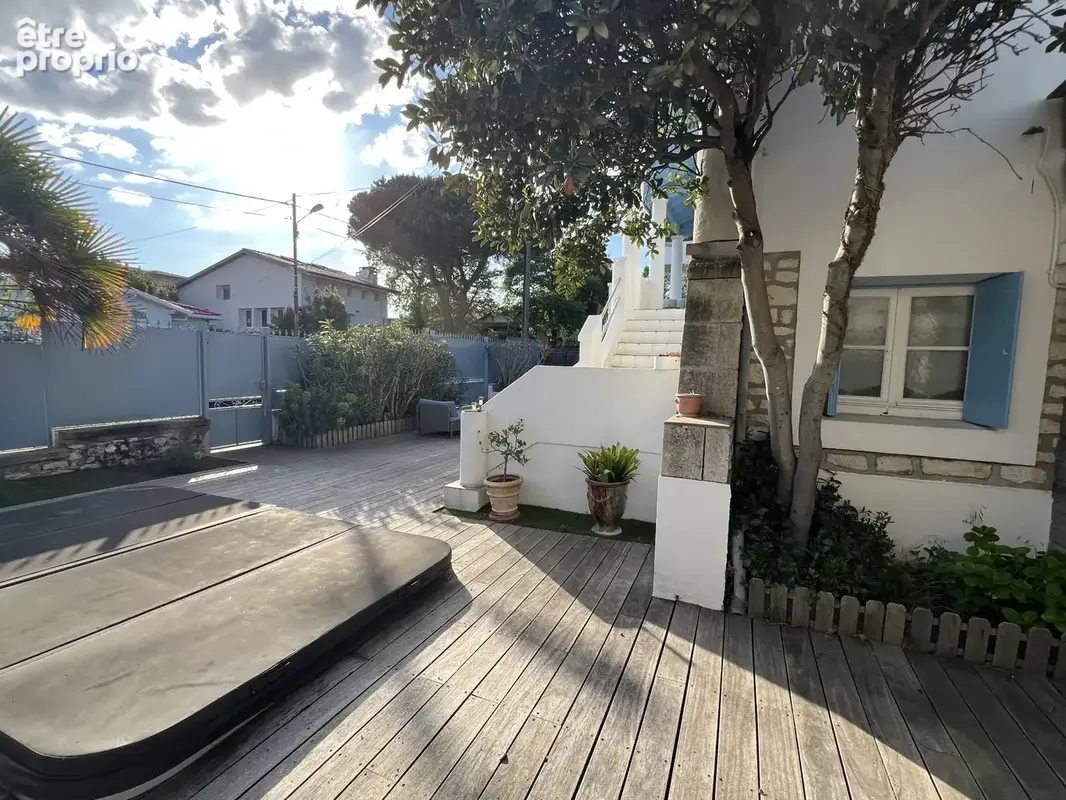 Royan - quartier du parc - maison 5 chambres - jardin - photo 2