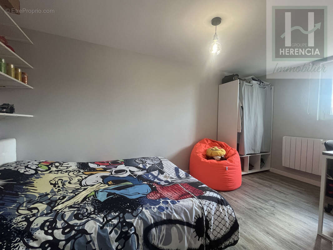 Maison sur sous-sol 140m2 située à La boixe, Vars - garage- jardin clos - photo 13