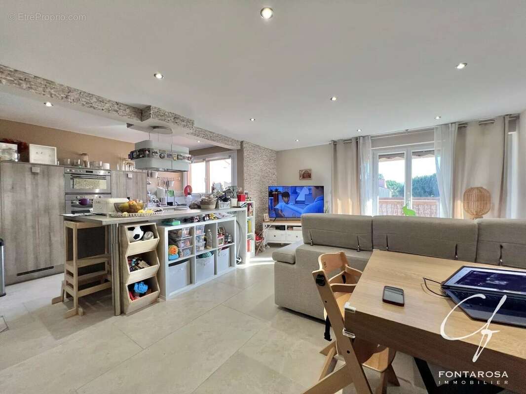 Appartement à FREJUS