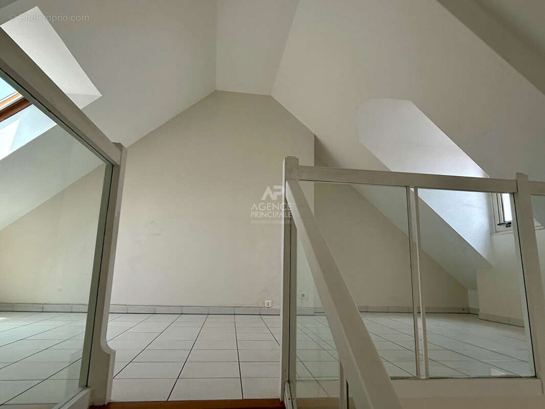 Appartement à MAISONS-LAFFITTE