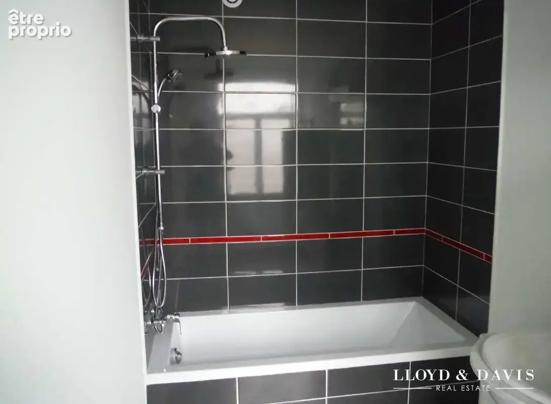 Appartement 180 m² à vendre à Raismes (59590) - photo 3