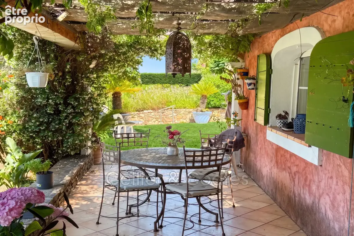 Maison 229 m² à Bormes-Les-Mimosas  - photo 3