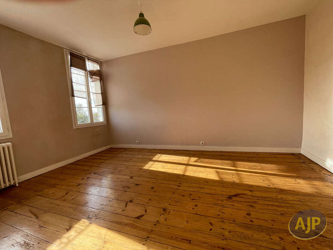 Maison à TAILLEBOURG