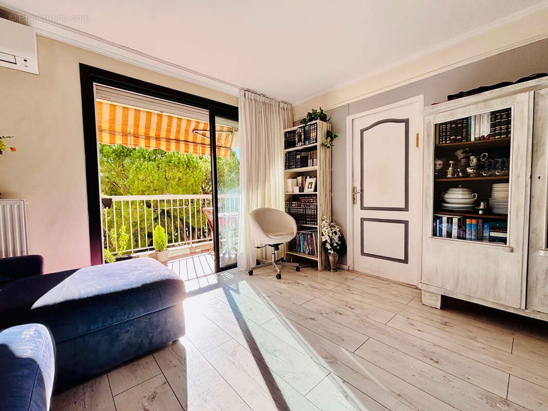 Appartement à MARSEILLE-10E