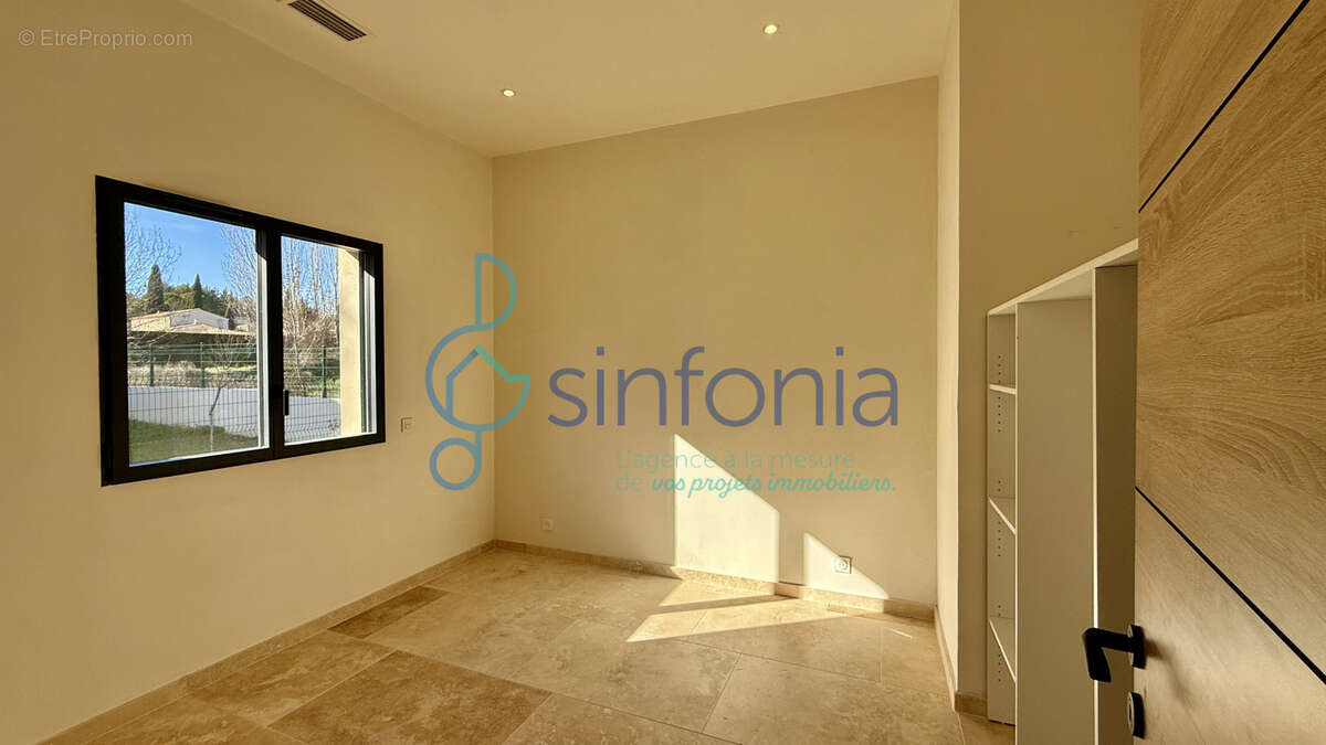 Maison à ARPAILLARGUES-ET-AUREILLAC