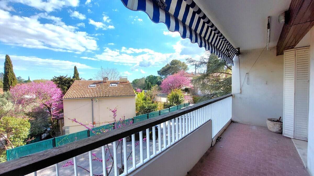 Appartement à NIMES