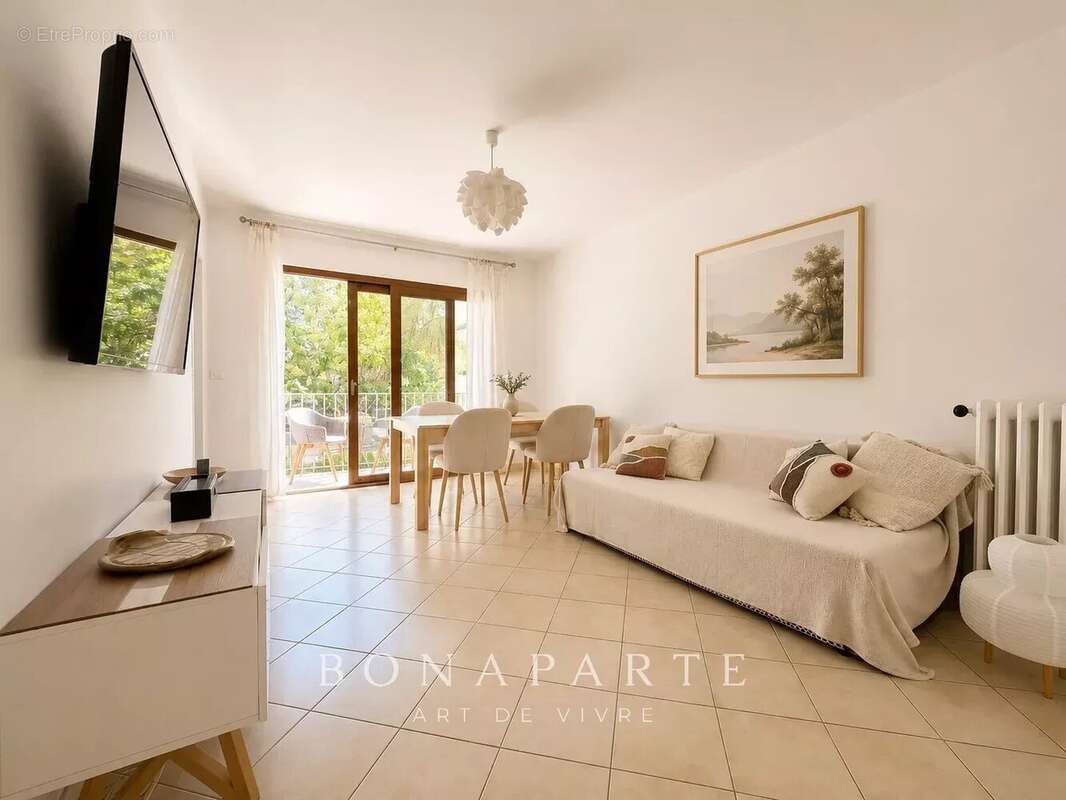 Appartement à SAINT-RAPHAEL