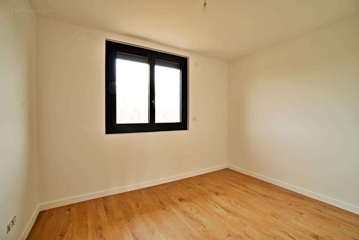 Appartement à QUINCIEUX