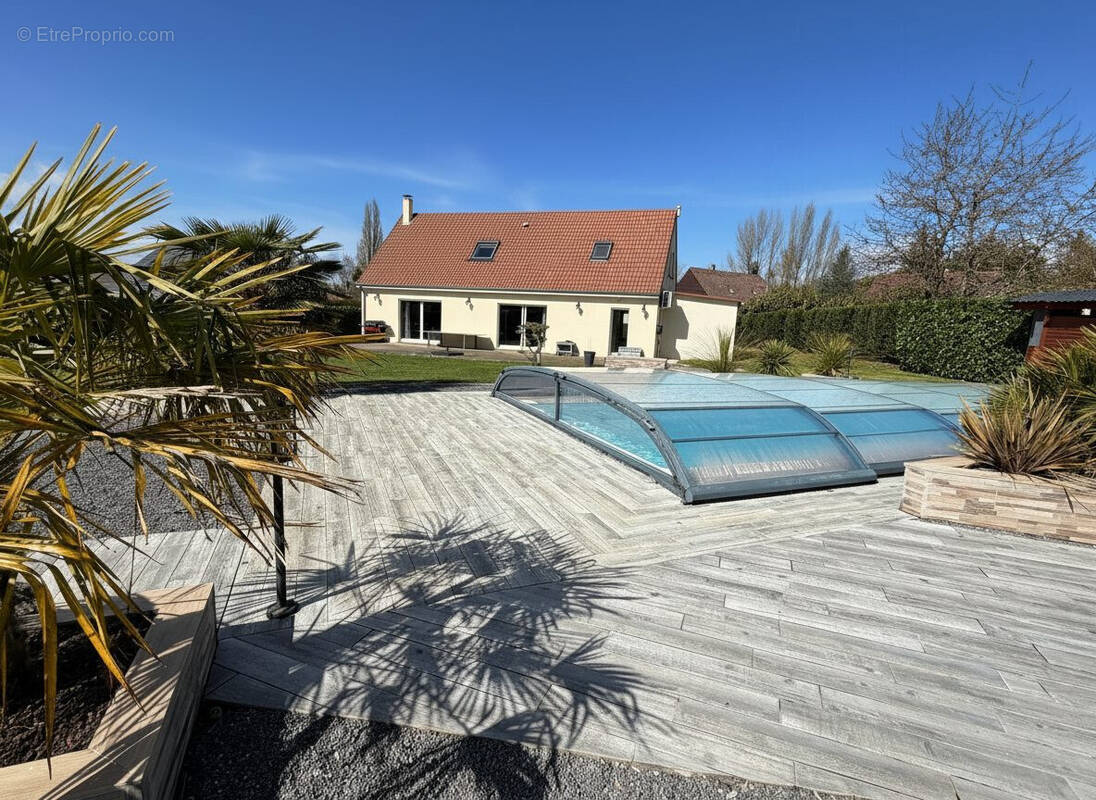 Maison 173 m² à Gisors  - photo 1