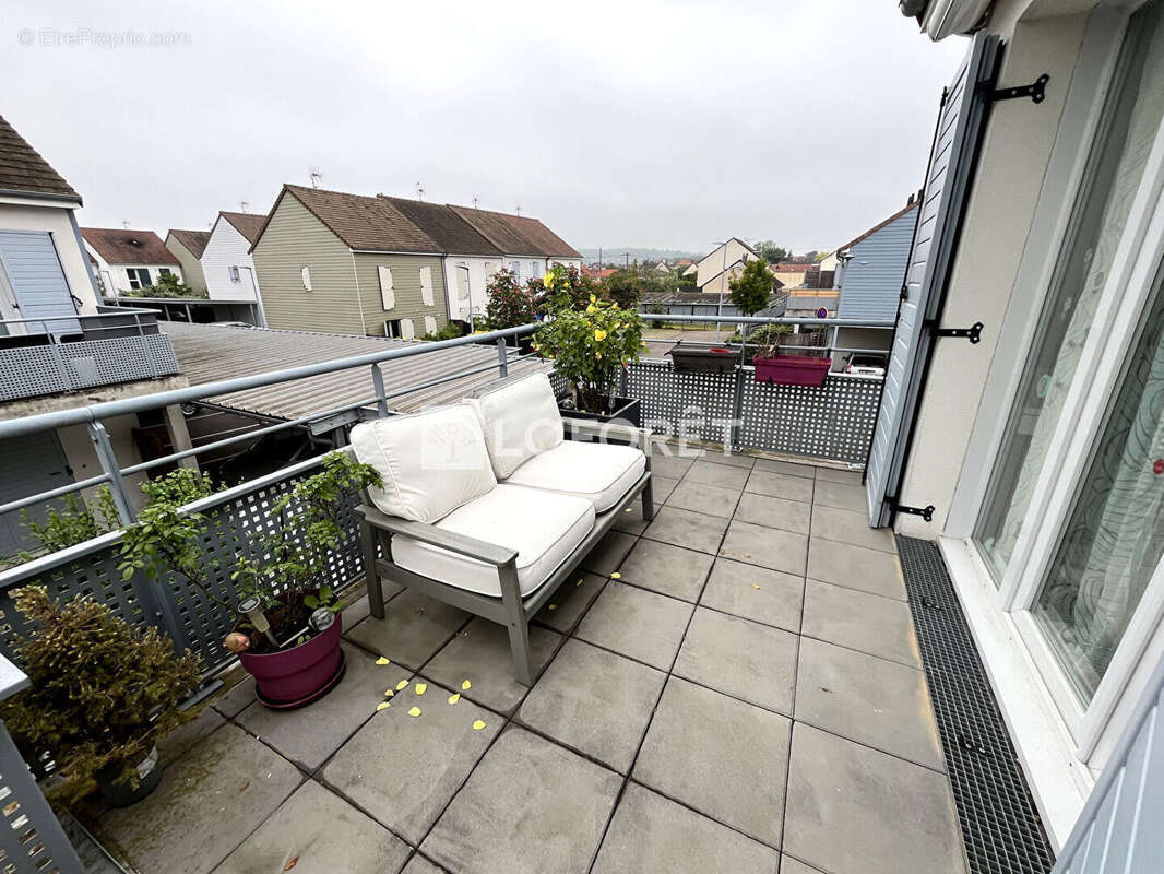Appartement à LES MUREAUX