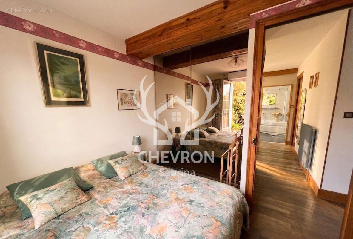 Appartement à CHARLEVILLE-MEZIERES