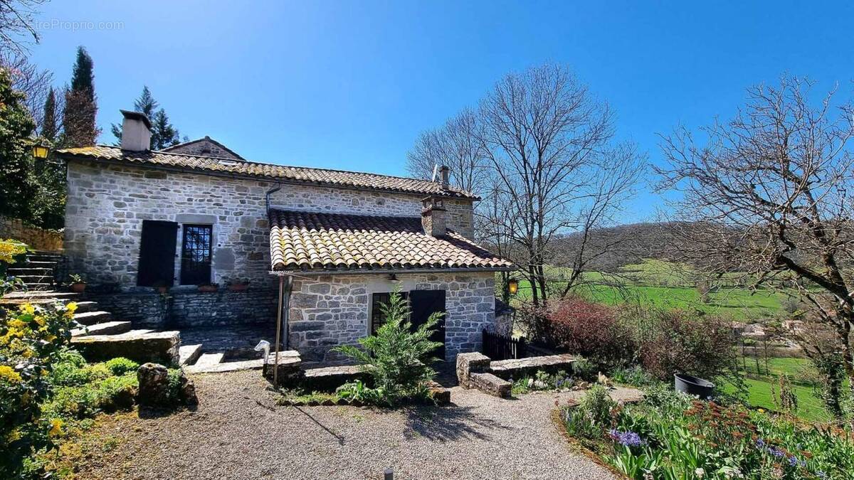 Maison à CAYLUS