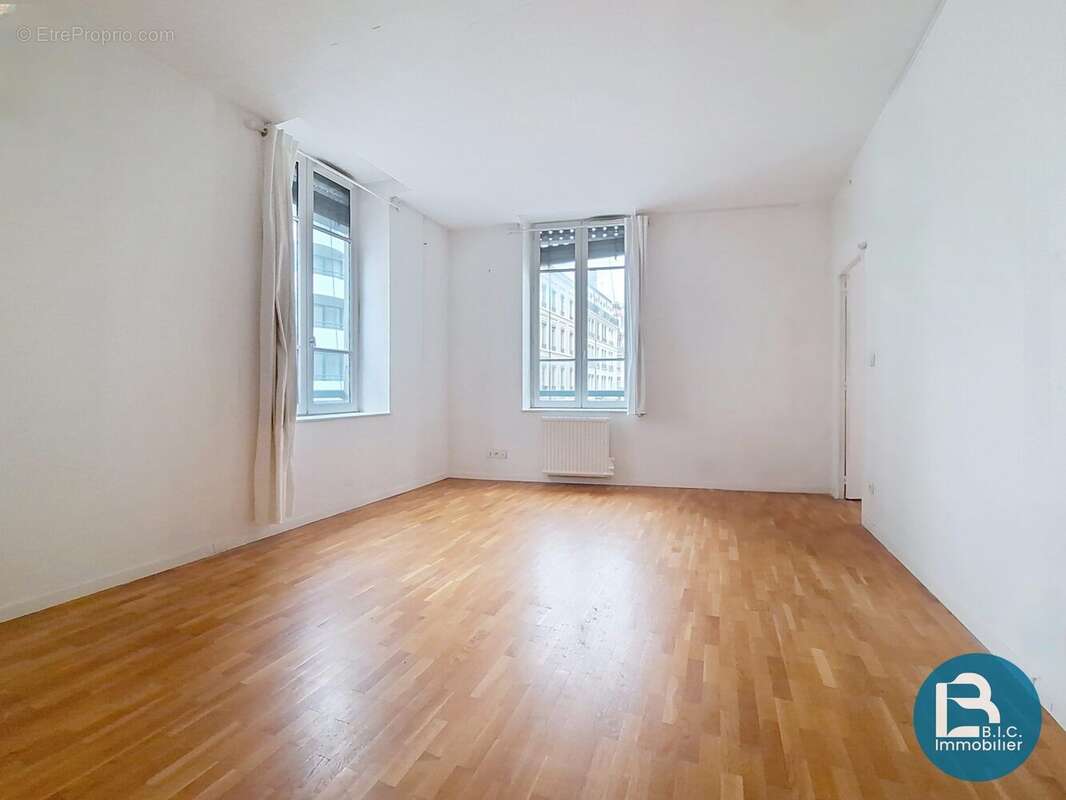 Appartement à LYON-3E