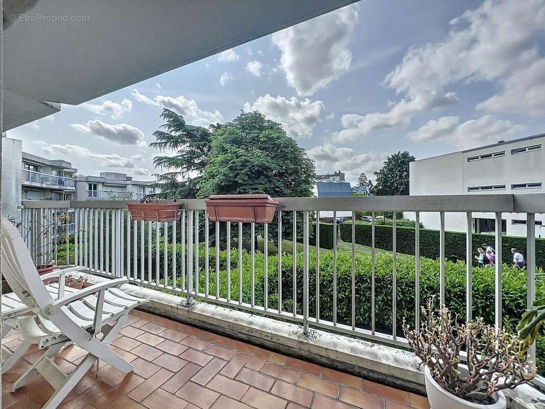 Appartement à GARCHES