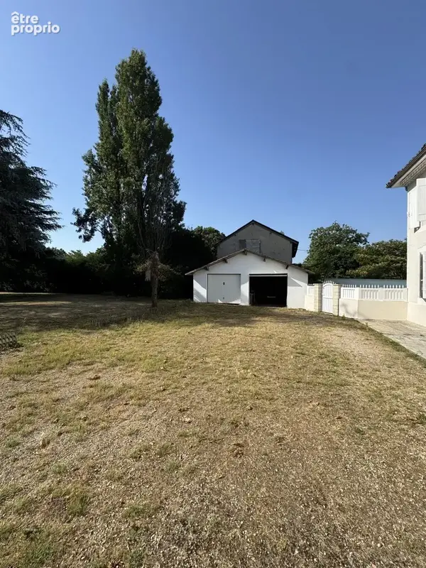 Maison 7 pièces 250 m² à vendre à Vicq-D'auribat (40380) - photo 5