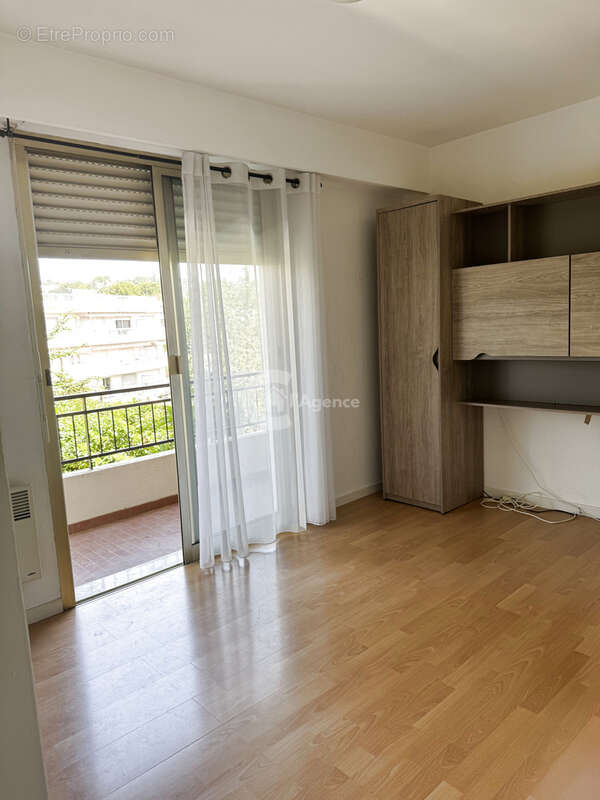 Appartement à CAGNES-SUR-MER