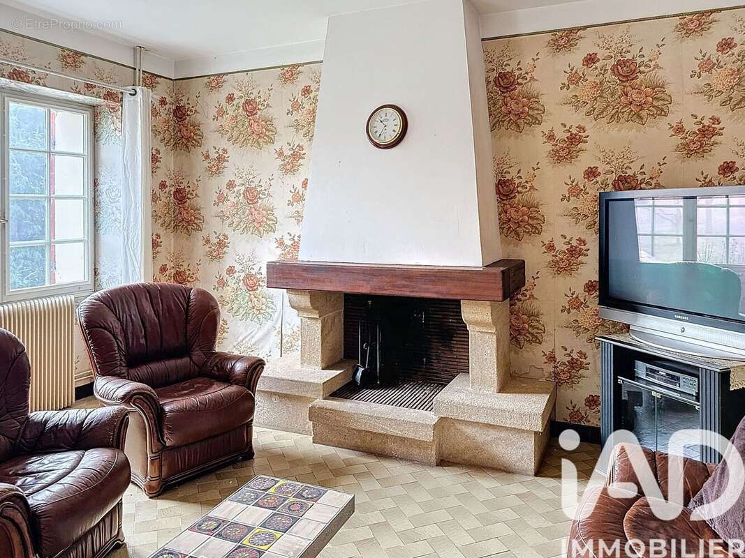 Maison 162 m² à Tremons  - photo 5