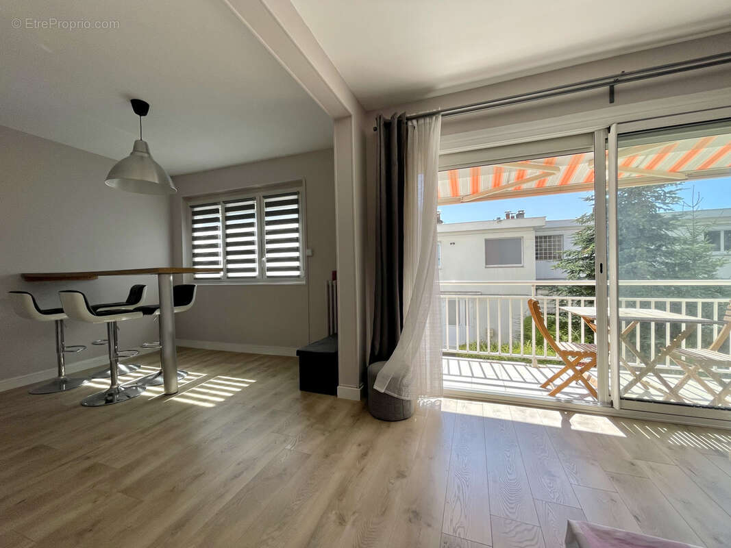 T4 - 74m2 - balcon SUD et balcon OUEST - photo 3