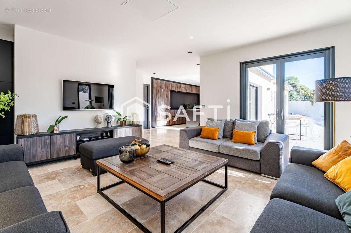 Photo 2 - Maison à EGUILLES