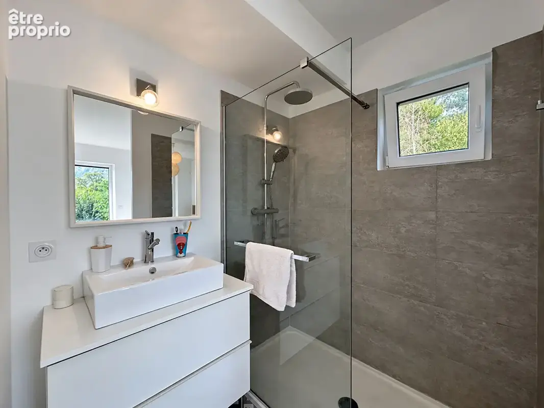 Maison récente de plain-pied - 94 m²  - Méry - photo 11