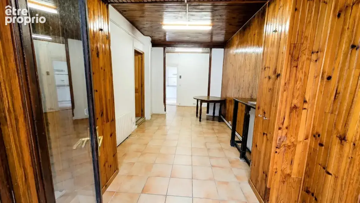 Maison de 9 pièces de 200 m² situé à Le Blanc-Mesnil - photo 4