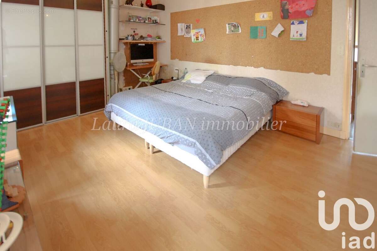 Photo 5 - Maison à MONTEREAU-FAULT-YONNE