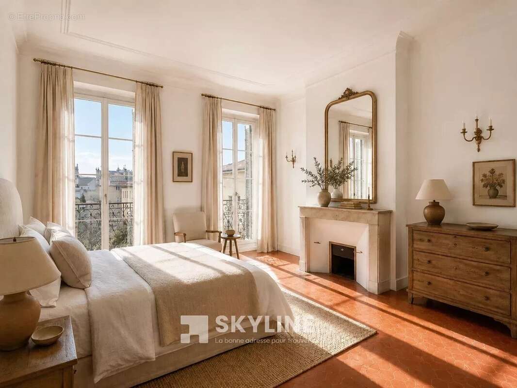 Appartement à MARSEILLE-6E