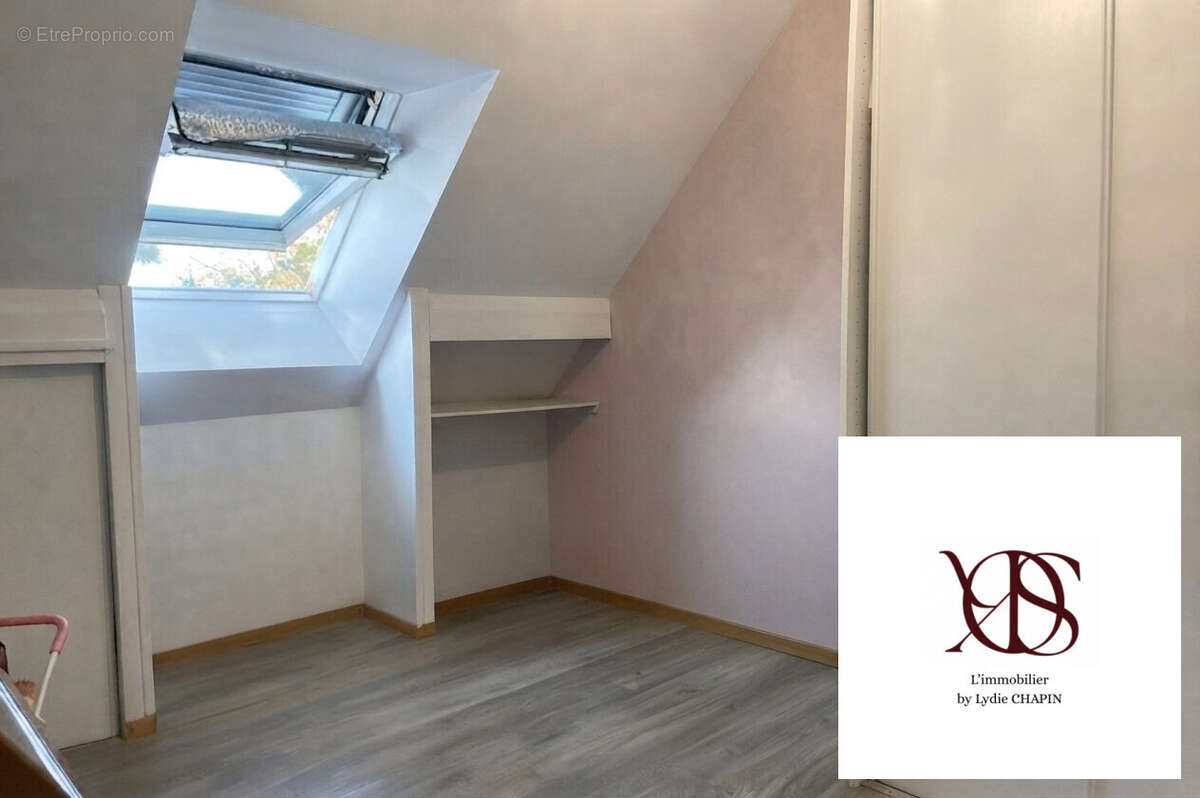 Maison 129 m² à Saint-Aubin-D'aubigne  - photo 8