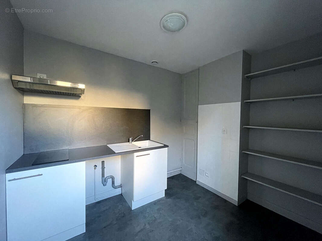 Appartement à ARGENTON-SUR-CREUSE