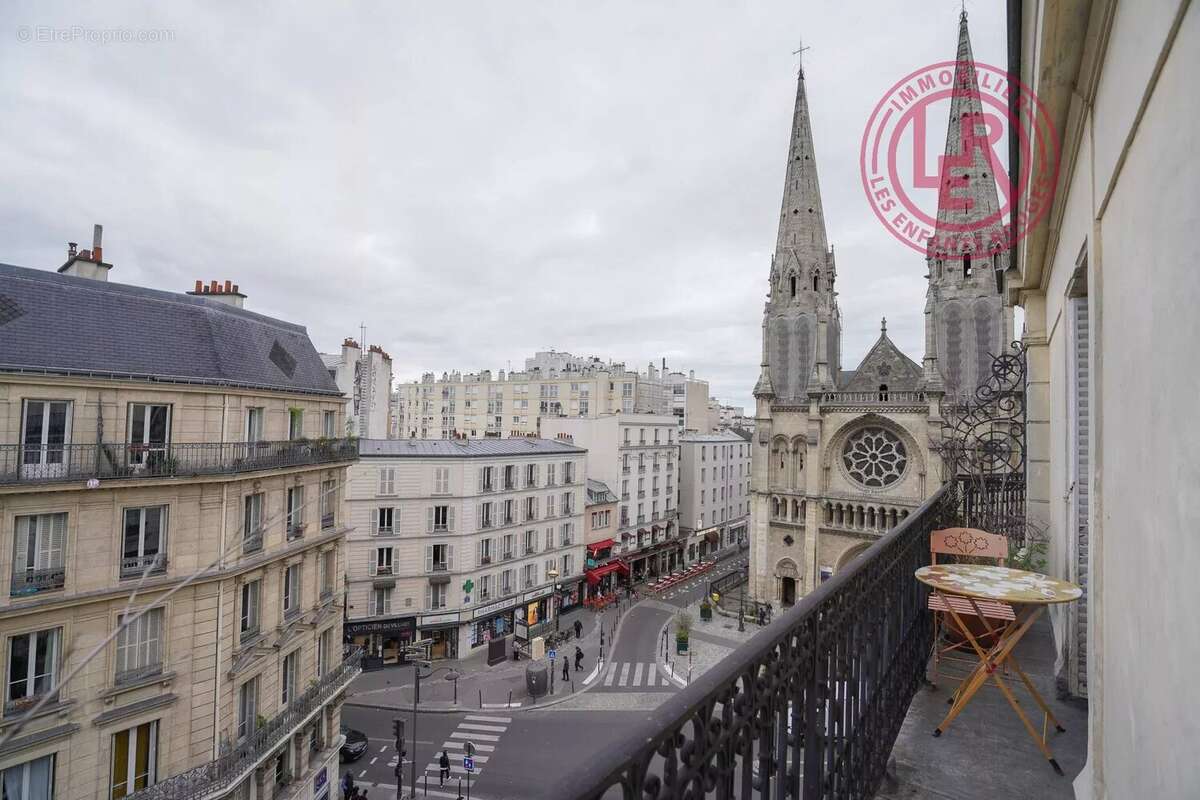 Appartement à PARIS-20E