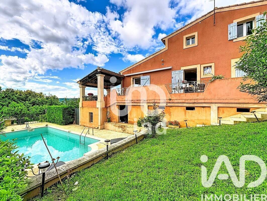 Photo 1 - Maison à ROUSSILLON