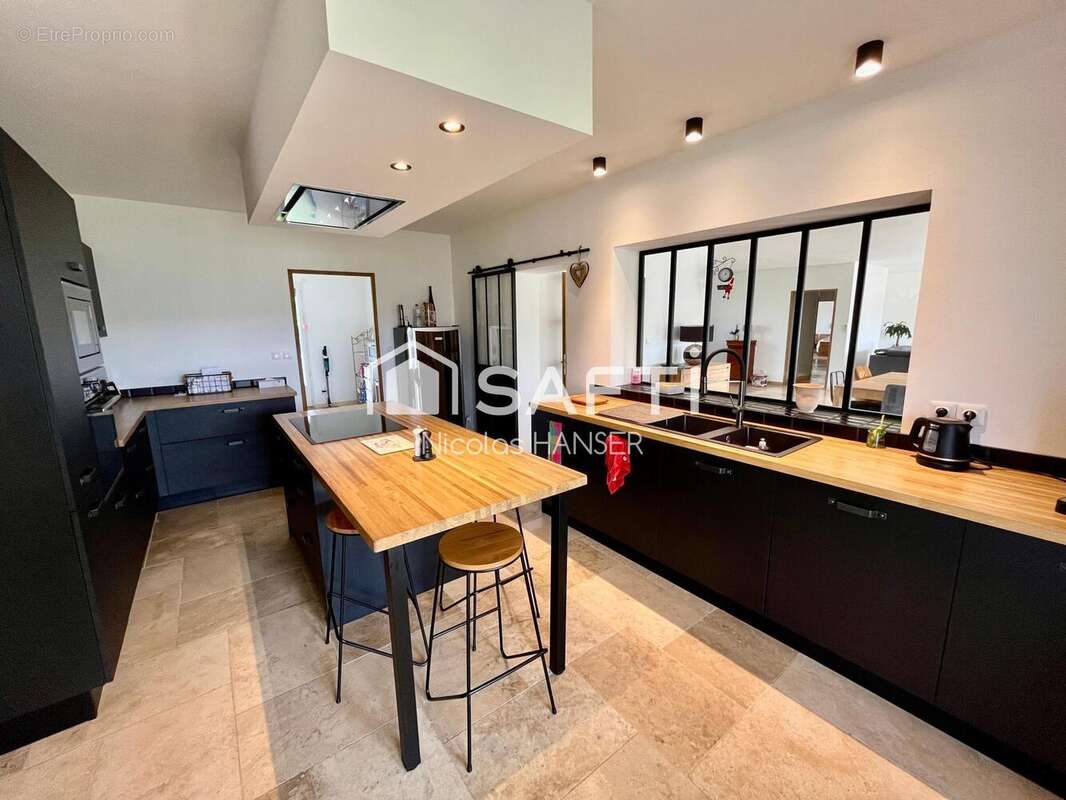 Maison 276 m² à Baron  - photo 7