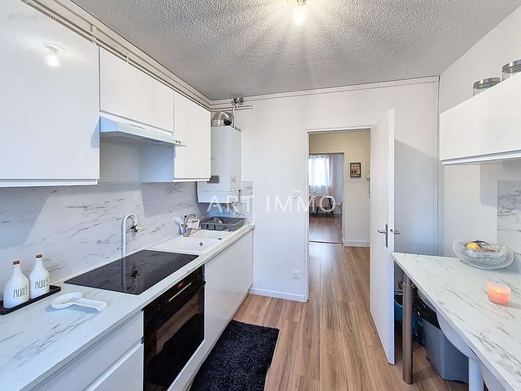 Appartement à LE PONTET