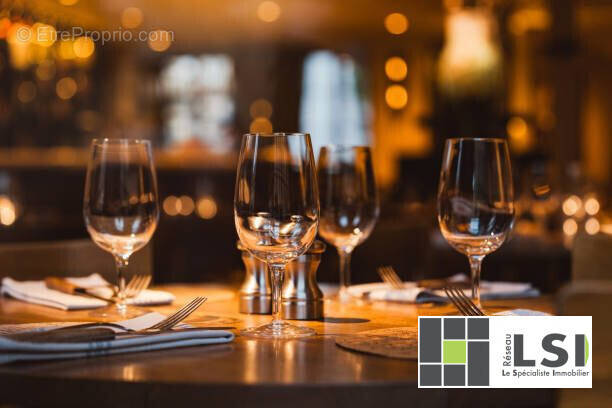 Autre à LE PUY-EN-VELAY