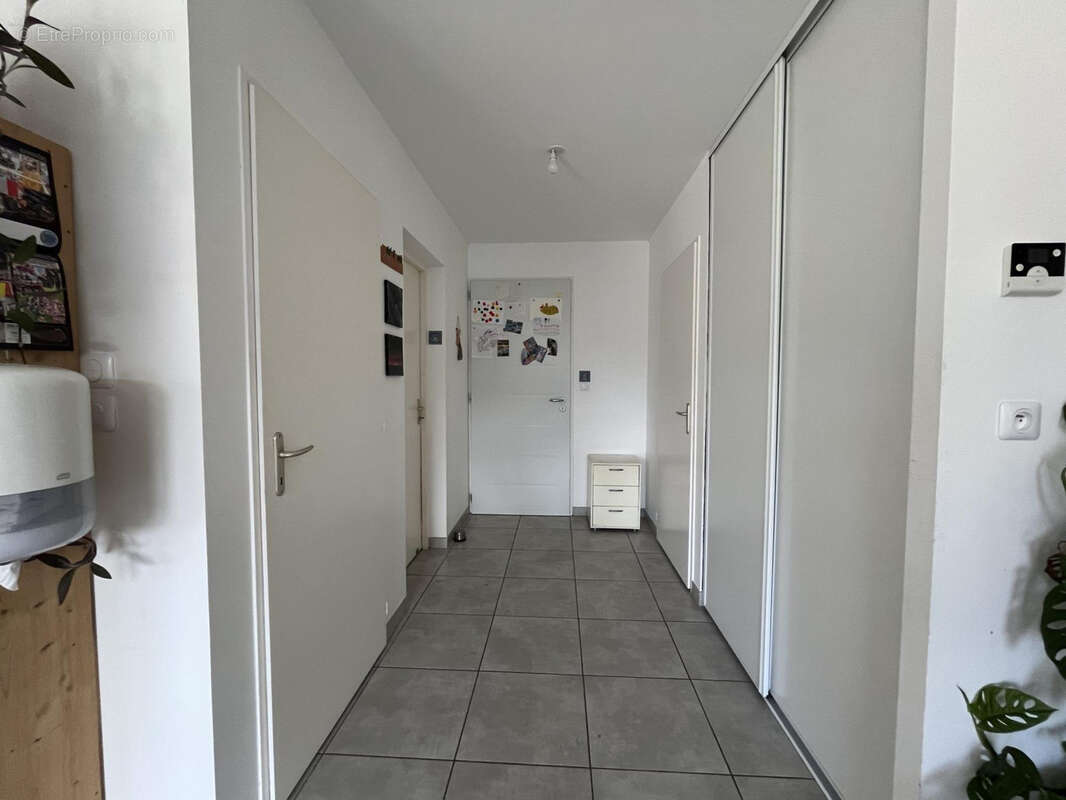 Maison à RUELLE-SUR-TOUVRE