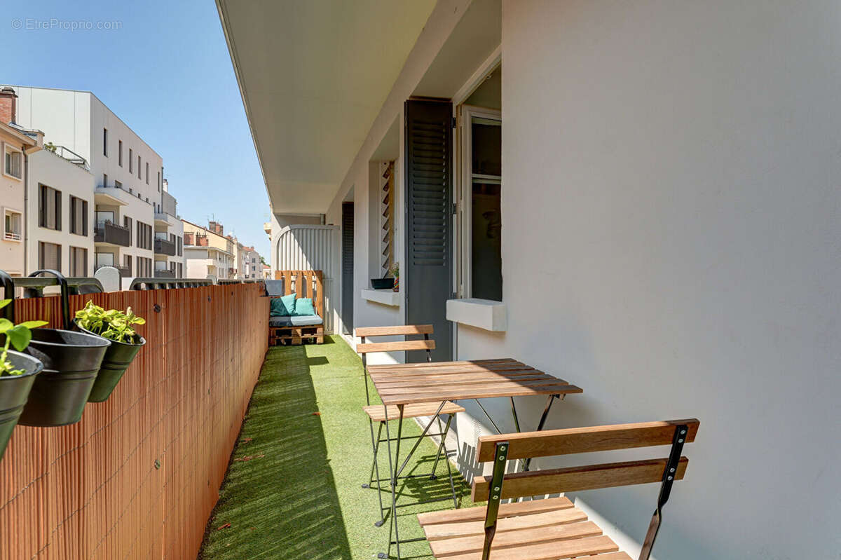 Appartement à LYON-6E