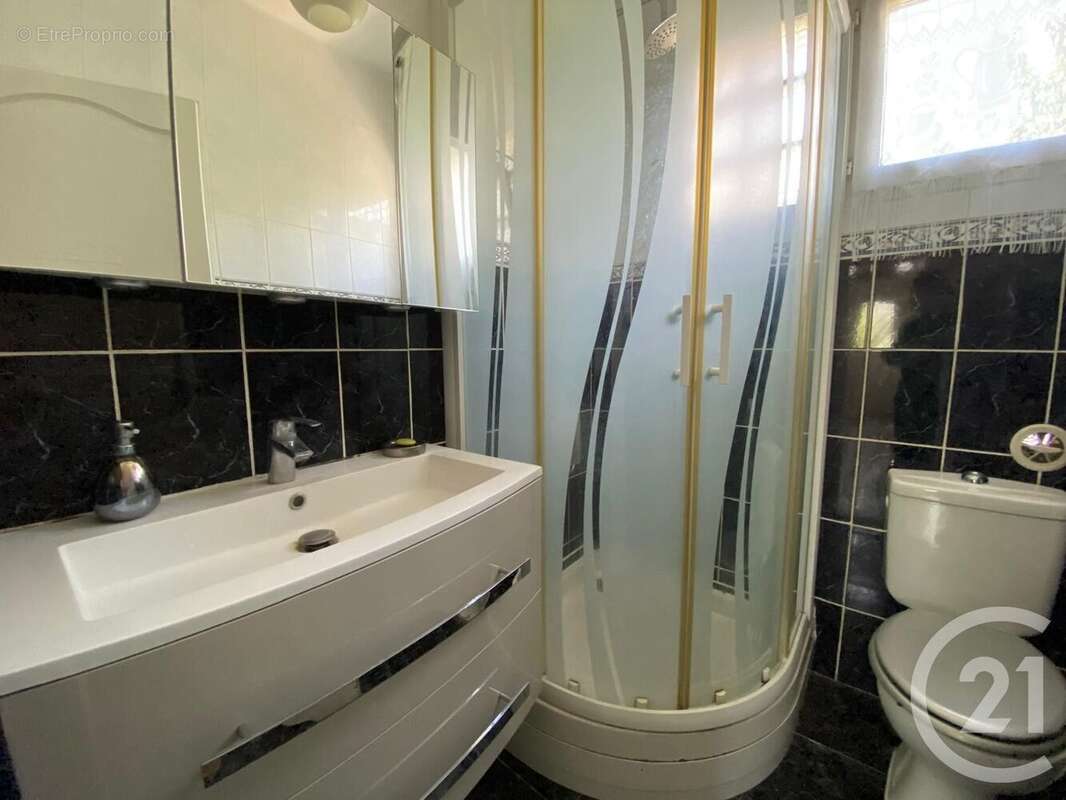 Maison 80 m² à Tremblay-En-France  - photo 6