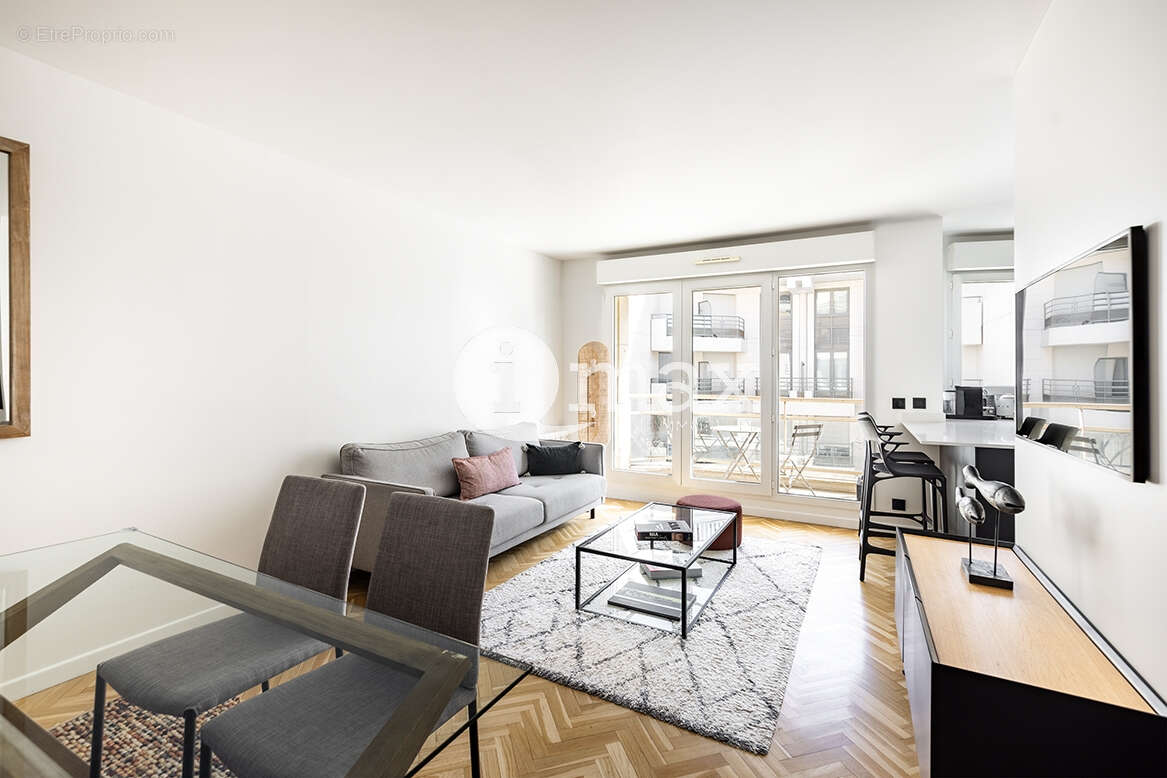 Appartement à LEVALLOIS-PERRET