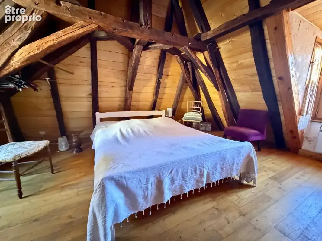 Maison en pierre au cœur de Sainte-Alvère – Idéale en résidence secondaire ou pour un investissement locatif - photo 8