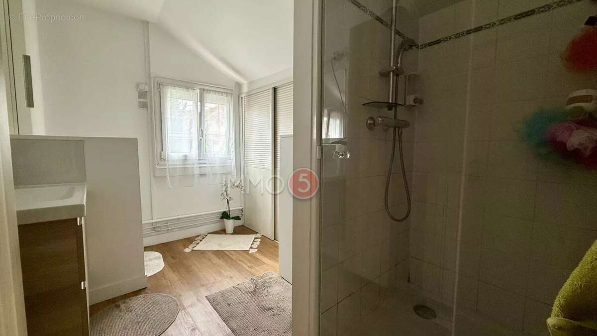 Maison à VILLEMOMBLE