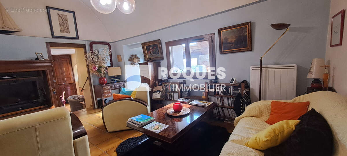 Maison en pierre de 104,65 m2 sur terrain attenant de 9420m2 - photo 17