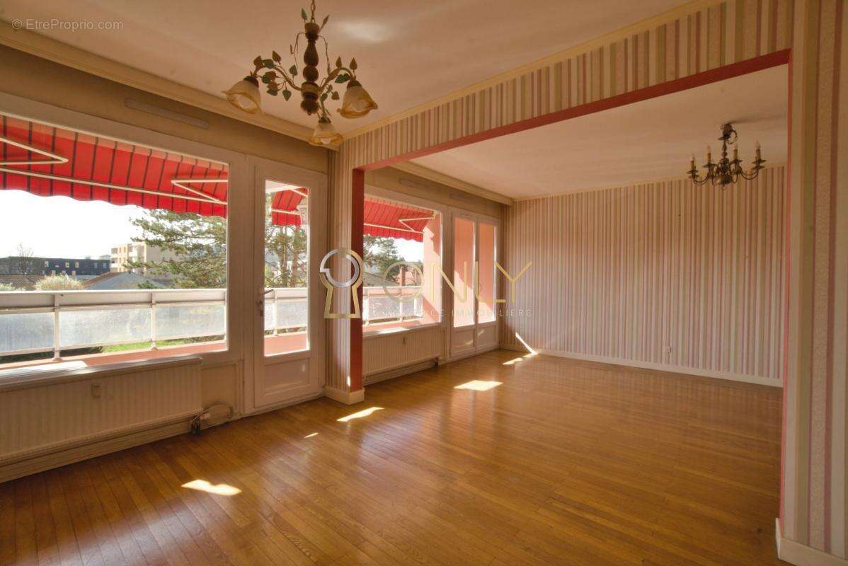 Appartement à VILLEFRANCHE-SUR-SAONE