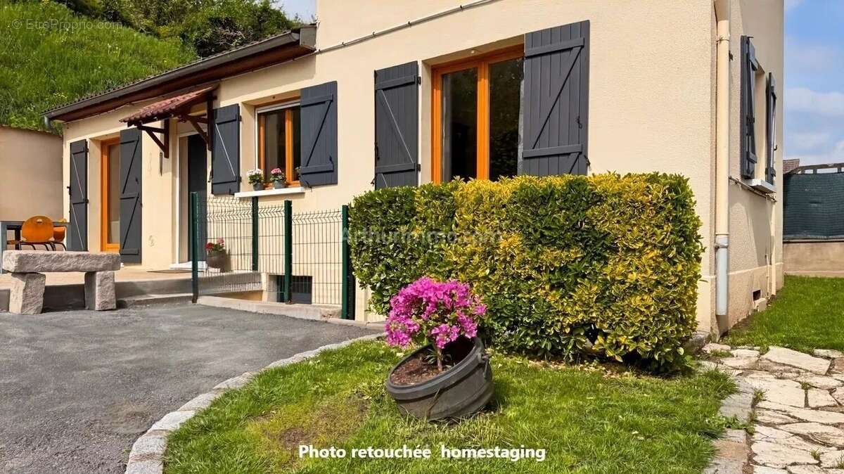 Maison à SAINT-FARGEAU-PONTHIERRY