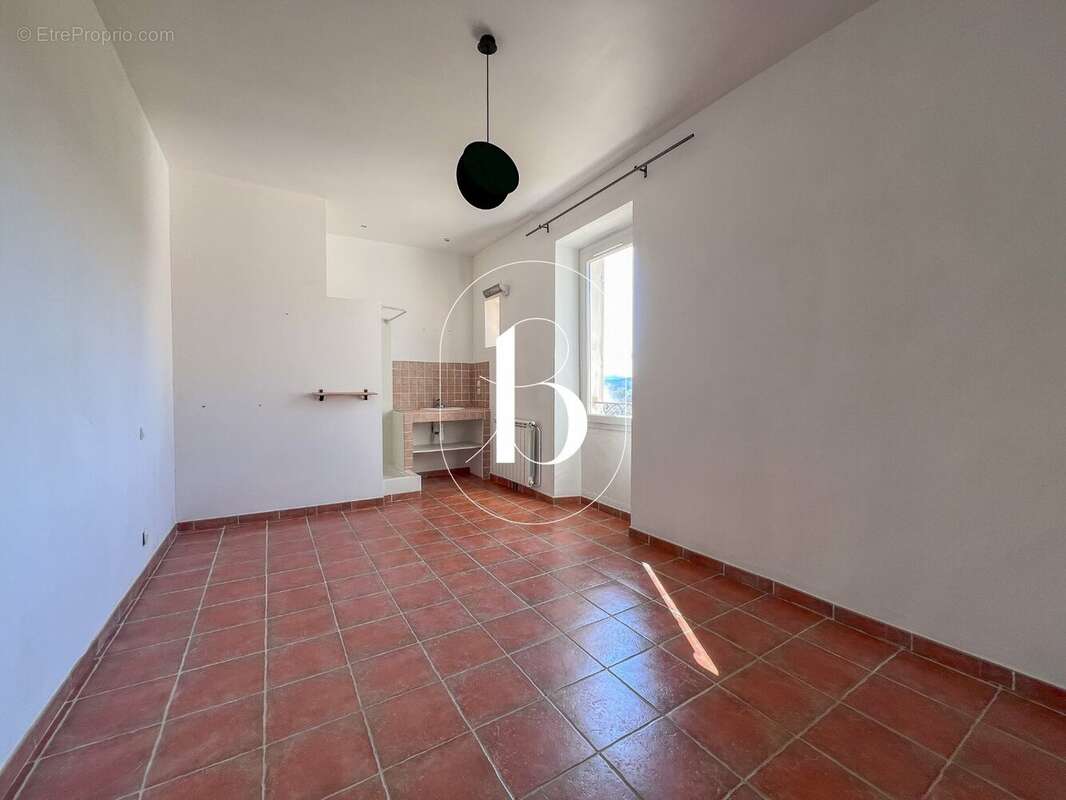 Maison à GOUDARGUES