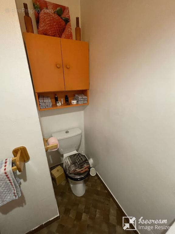 Commerce à VILLENEUVE-LOUBET