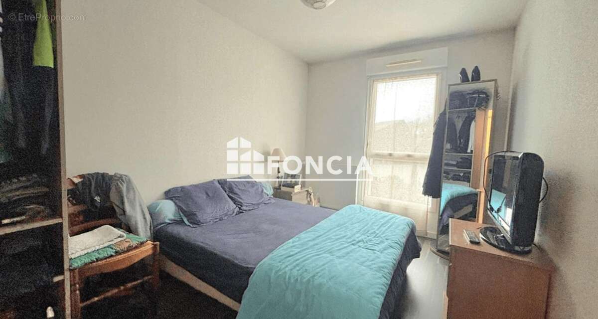 Appartement à LONS