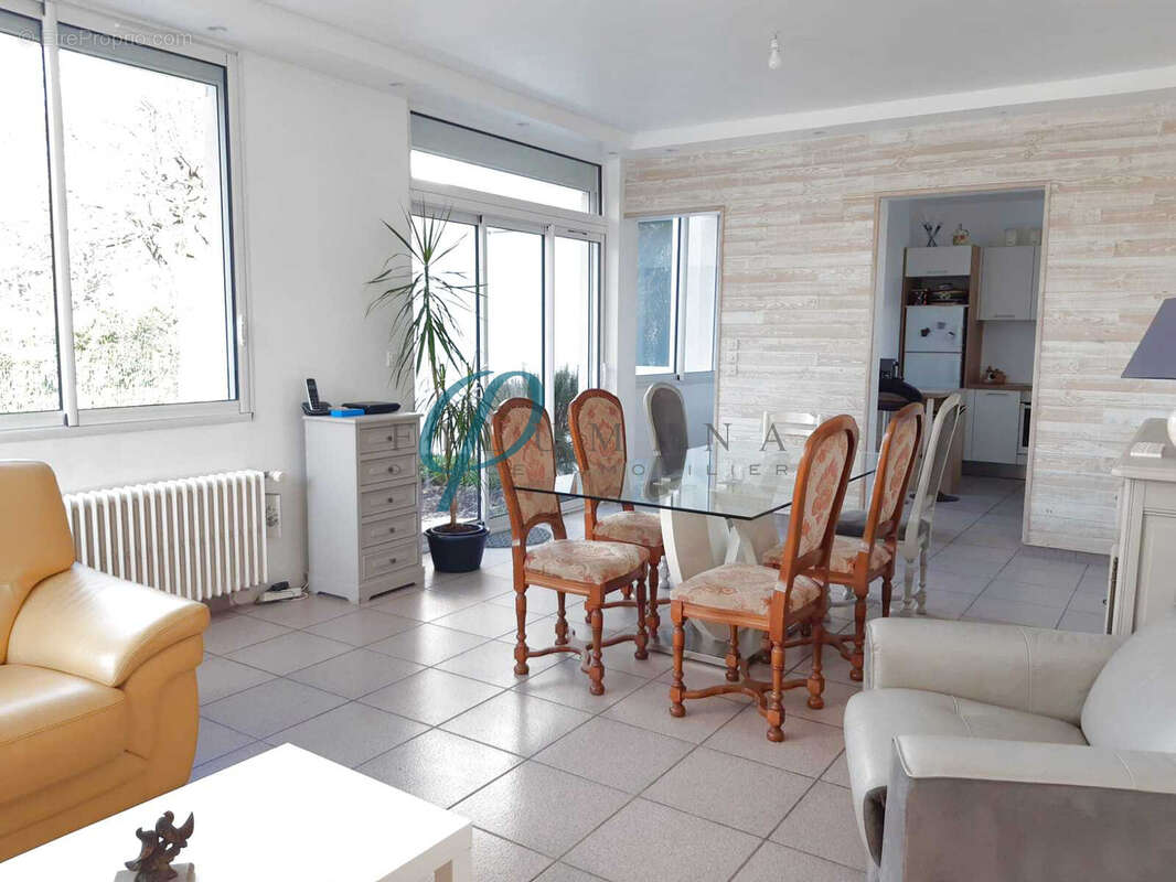 Maison à SUCE-SUR-ERDRE