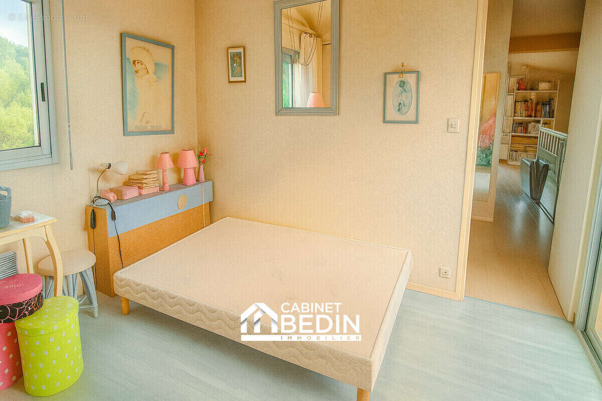 Maison 191 m² à Lauzerville  - photo 8