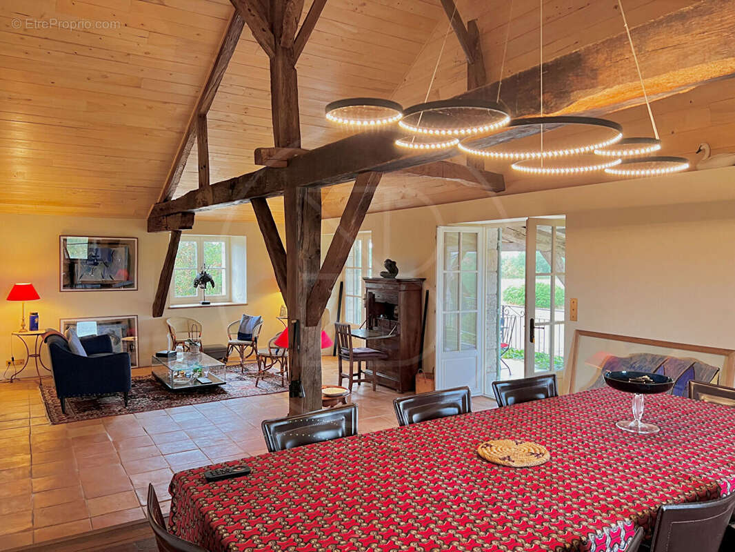 Maison à DURAS